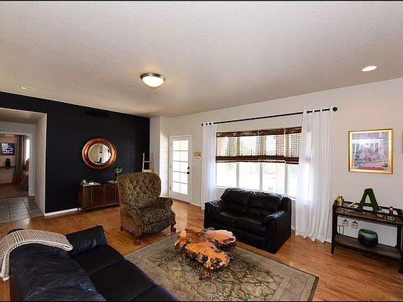 4th image of 6096 Via Serena Dr