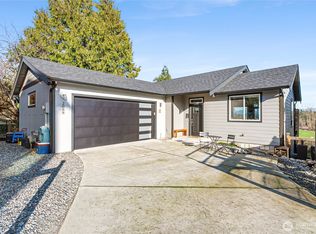2068 Bakerscape Court, Ferndale, WA 98248