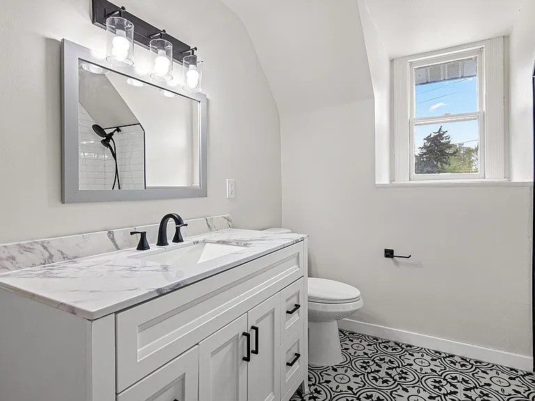 3401 Pillsbury Ave S — Photo 21