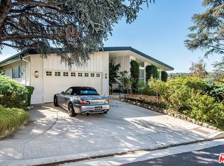 18854 Edleen Dr, Tarzana, CA 91356