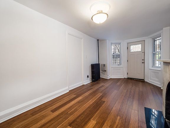3rd image of 491 Mercer St #1
