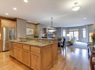 10827 Falling Water Ln UNIT C, Woodbury, MN 55129