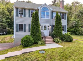 103 Washington St, Warren, MA 01083