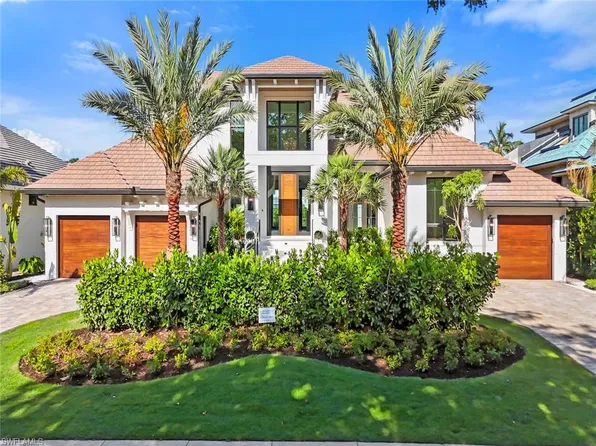 (undisclosed Address), NAPLES, FL 34102