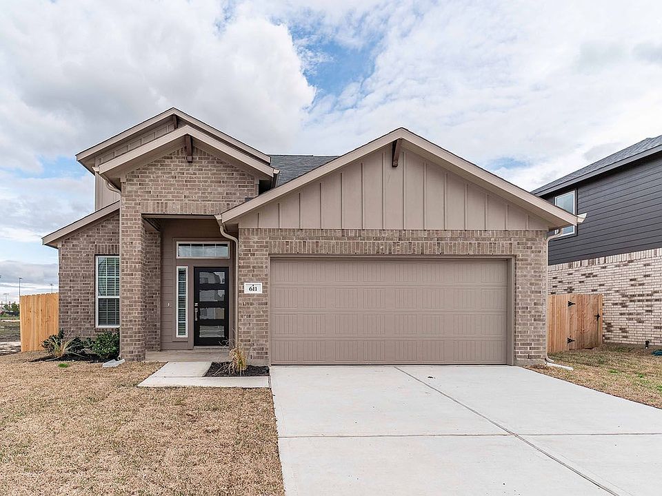 1st image of 611 French Lavender Ln