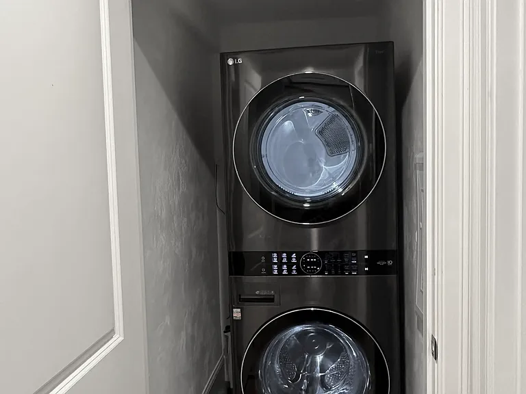 111 Hutchings St #2 — Photo 16