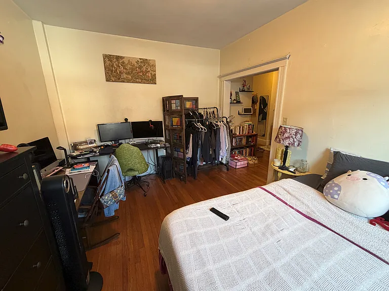 64 Woodstock Ave #9 — Photo 15