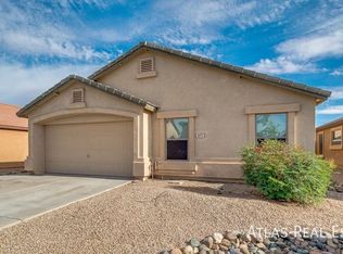 877 W Cedar Tree Dr, San Tan Valley, AZ 85143