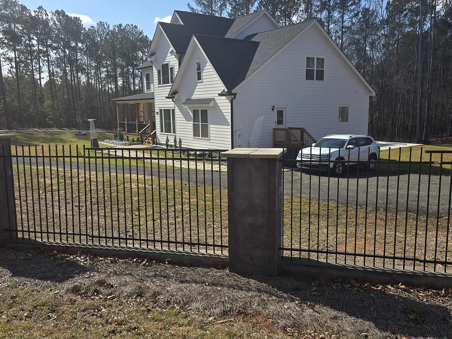 2000 Antioch Church Rd — Photo 1