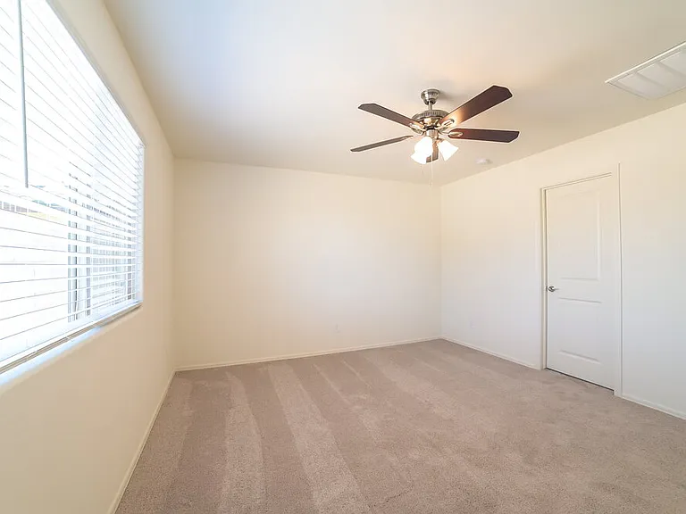 25832 W Samantha Way — Photo 7