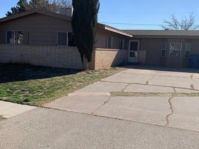 1919 Evelyn St, Las Cruces, NM, 88001