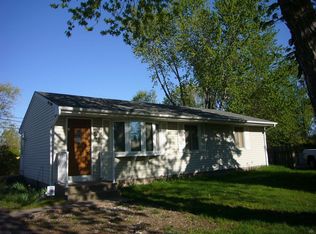 257 Stardust Blvd, Circle Pines, MN 55014