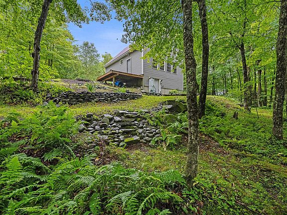 3rd image of 148 Lakeview Estates Road