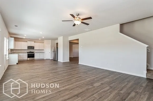 1262 Fendt Dr — Photo 12