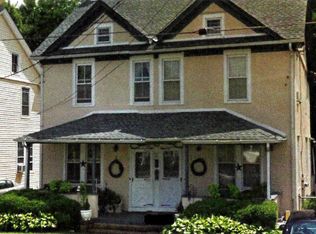 43 Oakland St, Red Bank, NJ 07701