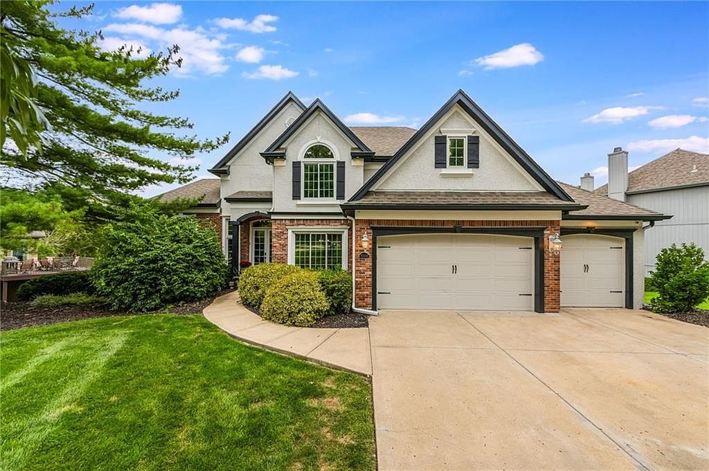 10134 N Montgall Ave