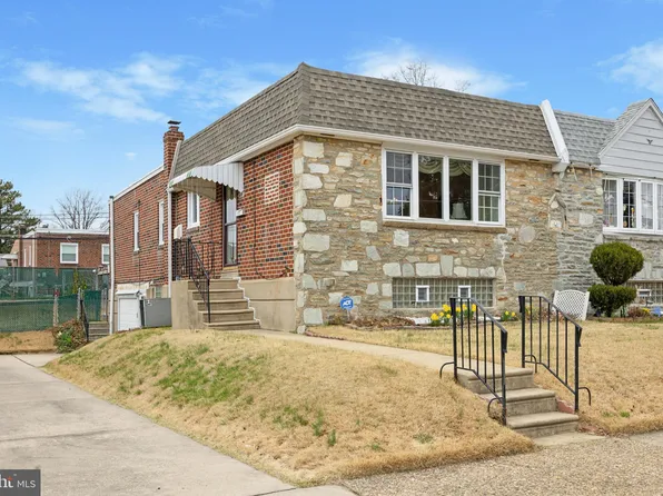 2010 Greymont St, Philadelphia, PA 19116