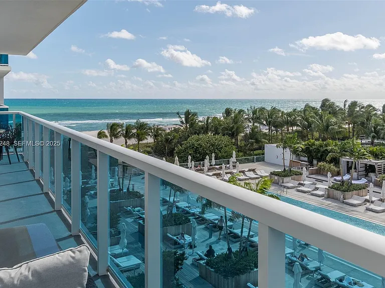 2301 Collins Ave #507 — Photo 14
