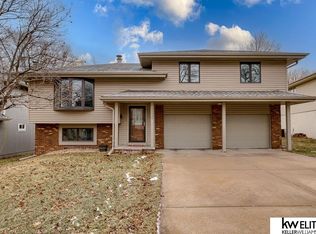 15939 Frances Cir, Omaha, NE 68130