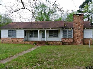 611 Rusk Ave, Wells, TX 75976