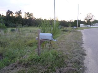 26140 Long Vue Dr, Picayune, MS 39466