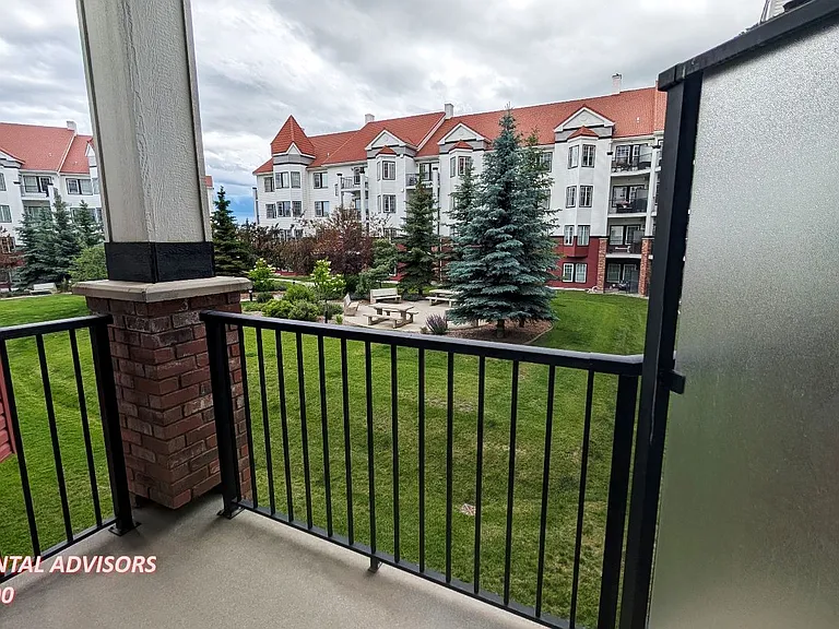 20 Royal Oak Plz NW #235 — Photo 13