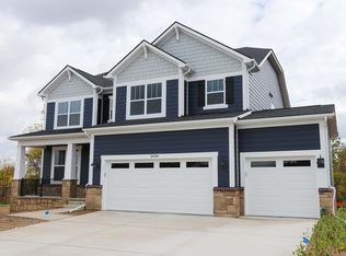 24244 Bay Laurel Ln, South Lyon, MI 48178