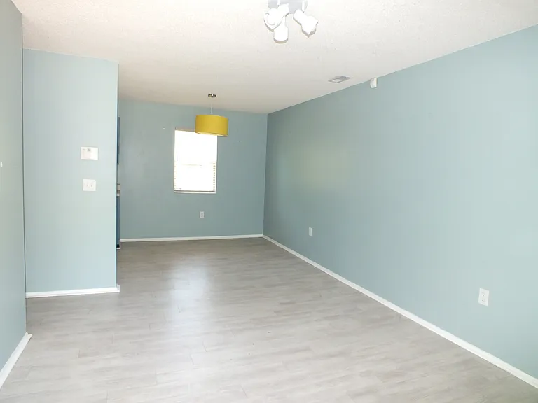 39 Dulamo Rd — Photo 10