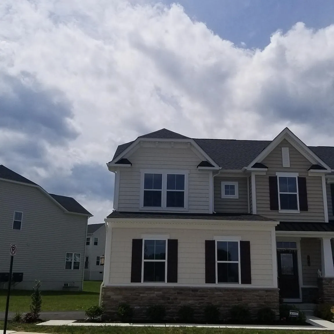 154 Providence Cir — Photo 4