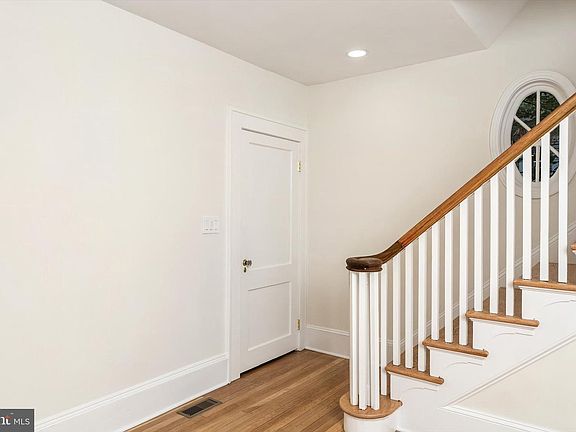 4th image of 2148 Pennington Rd