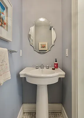 Sold by Compass | media 36