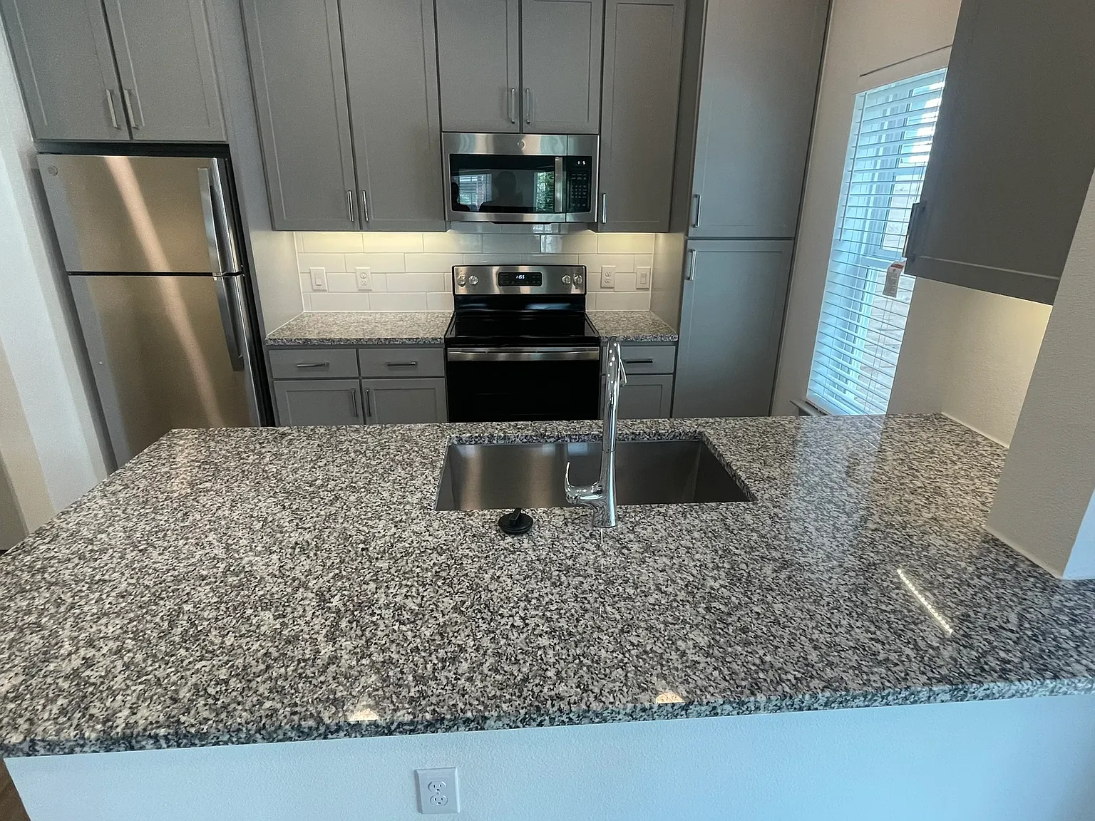 Waterway Ln, New Braunfels — Photo 2