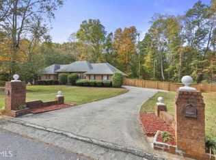 130 Deer Cv, Fayetteville, GA 30214