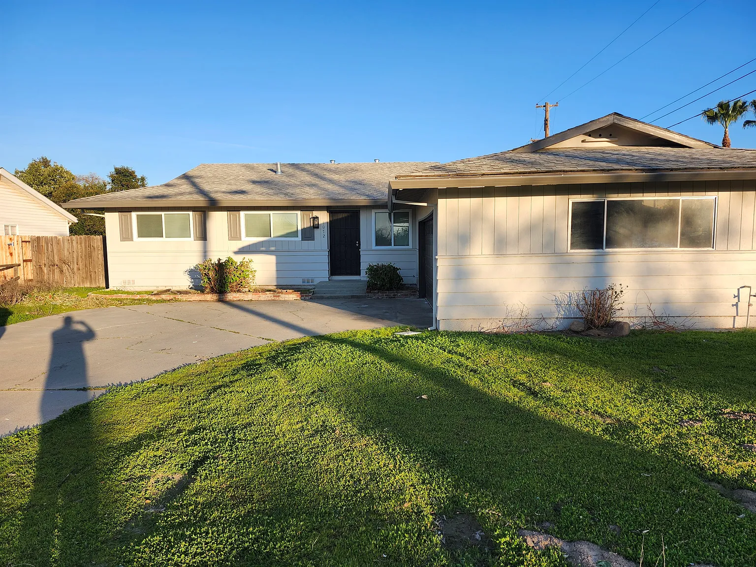 1072 Sanborn Rd photo 1
