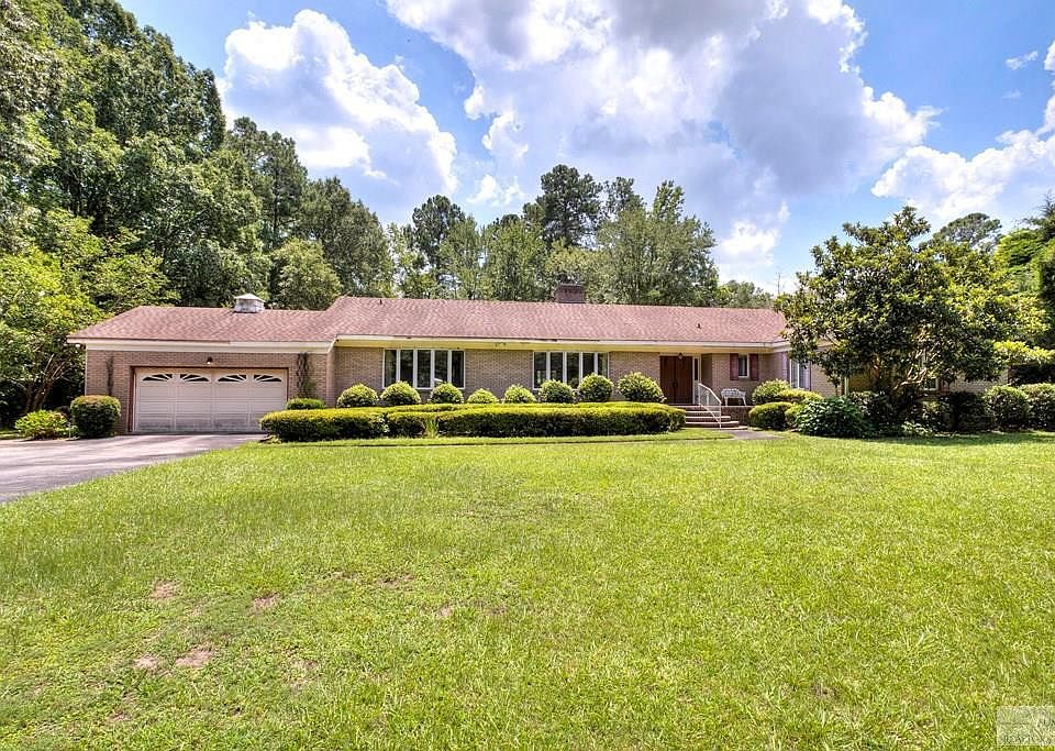 1st image of 122 Runnymede Blvd