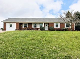 647 Bruce St, Lebanon, KY 40033