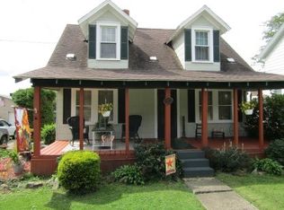 273 W State St, Pleasantville, PA 16341