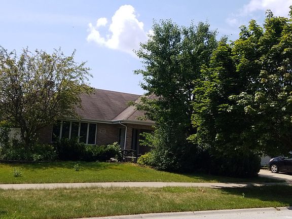 2nd image of 9225 Almond Ln