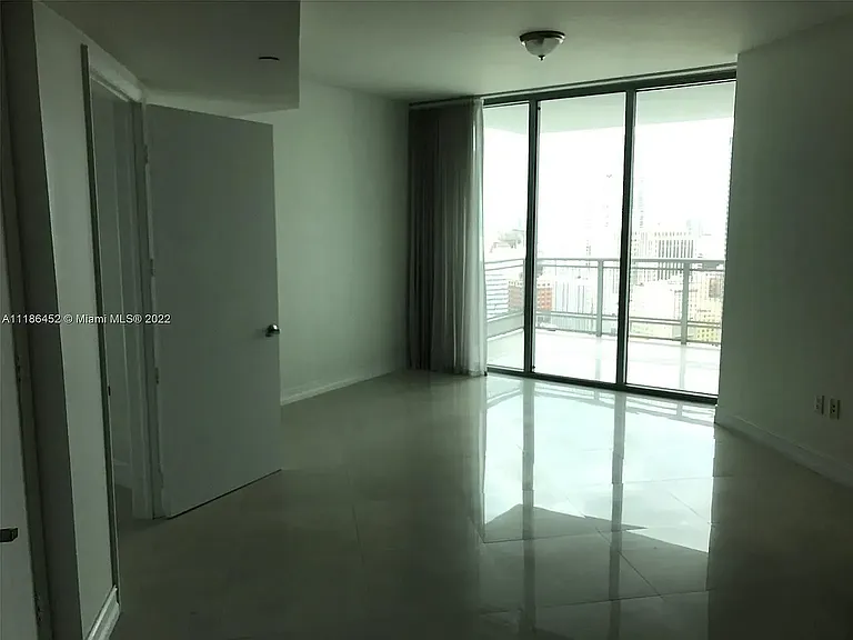 350 S Miami Ave #2811 — Photo 5