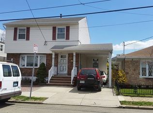 92 Riverview Rd, Jersey City, NJ 07305