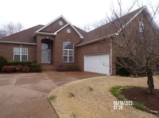 2100 Parliament Dr, Thompsons Station, TN 37179