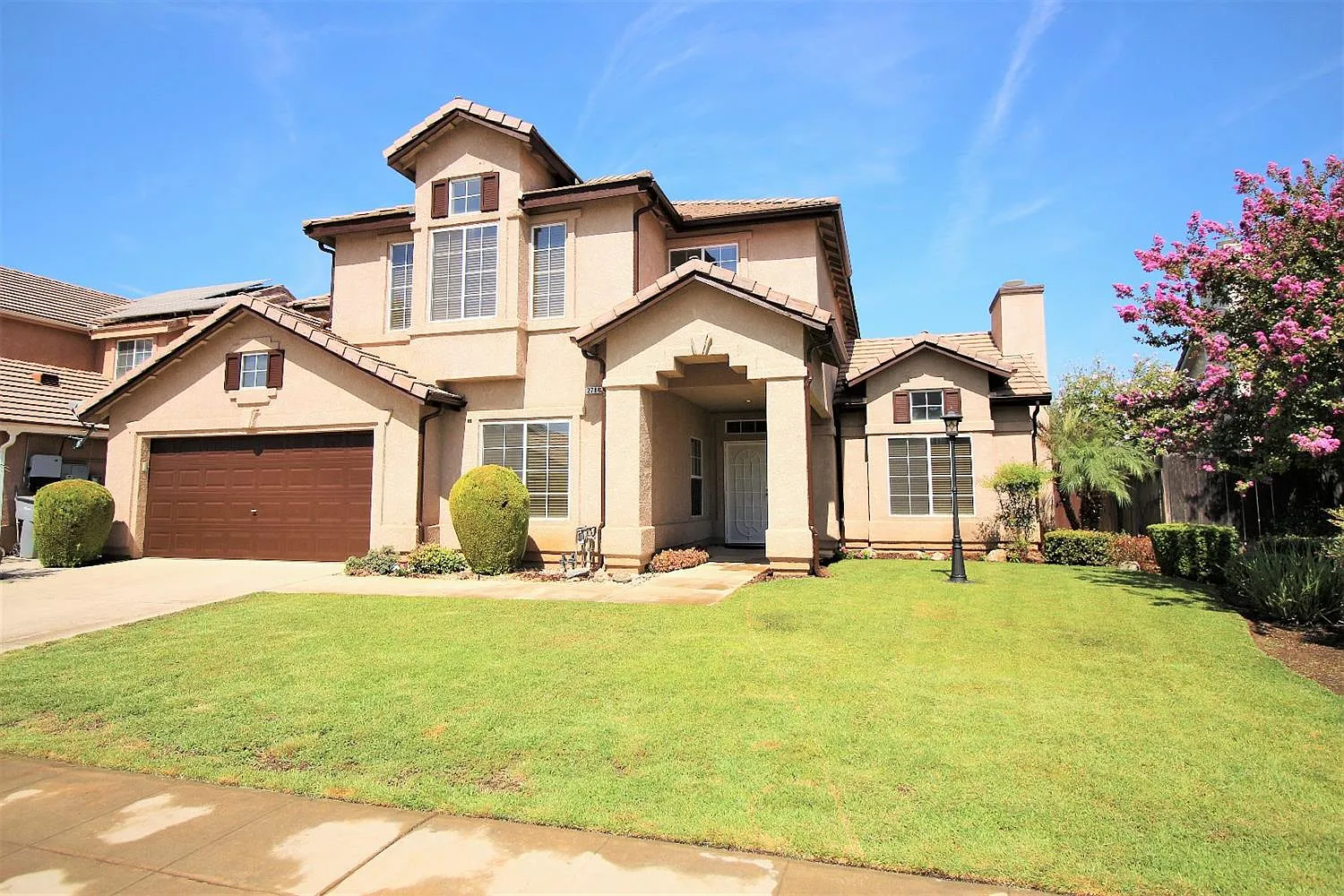 2786 E Brandon Ln photo 1