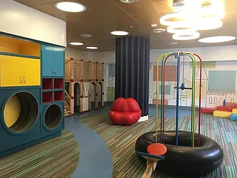 Rented by Space Marketing Shop