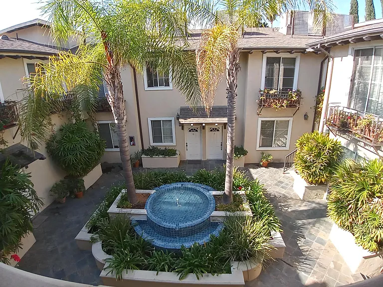 4105 Tujunga Ave #3 — Photo 1
