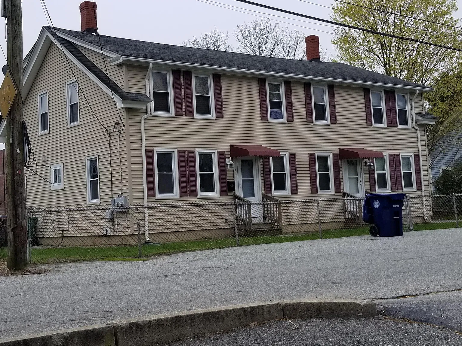 2 bed, 1.5 bath, 1100 sqft, $2,300 — Photo 2