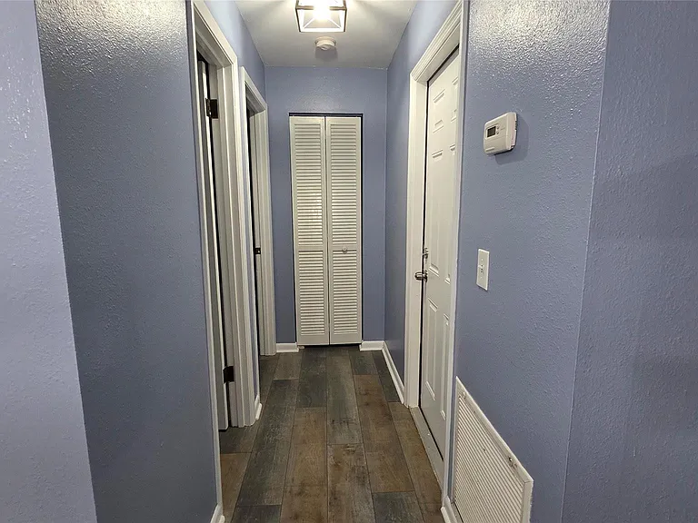 426 Tulip Dr — Photo 18
