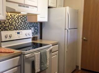 15785 Goddard Rd APT 108, Southgate, MI 48195