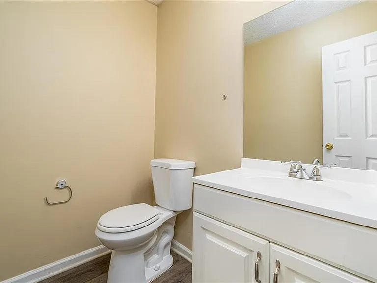 935 Hickory Bend Rd — Photo 7
