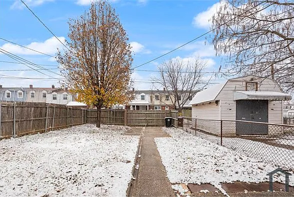 2015 Dineen Dr — Photo 20