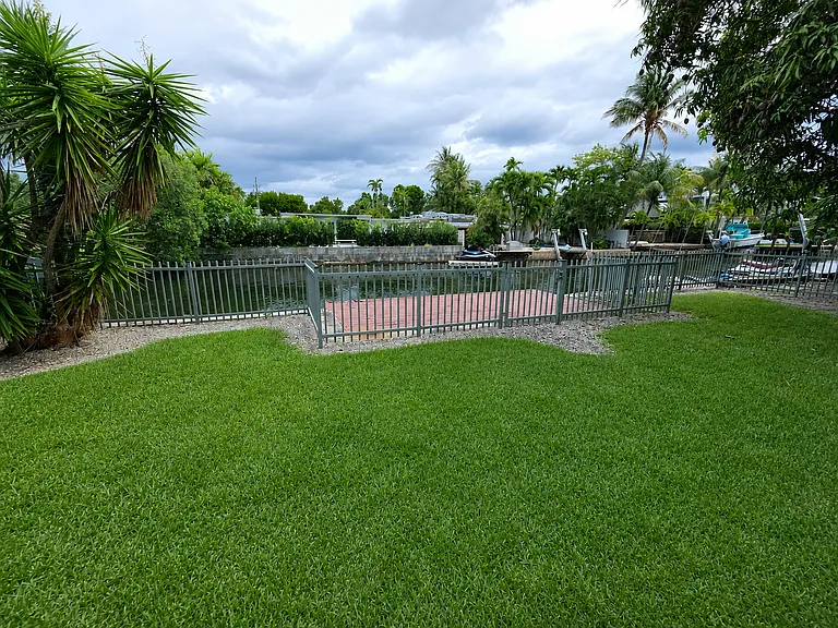 1855 Daytonia Rd — Photo 13